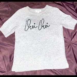 Elle ‘Oui Oui’ Sweater